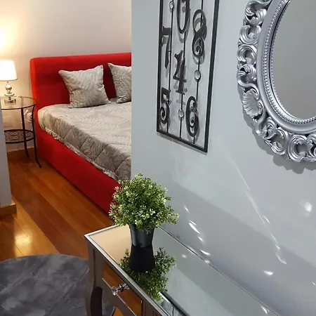 Cool בית הארחה